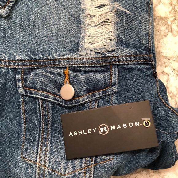 Jean jacket - Picture 4 of 4